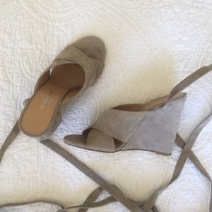 Charles David wedges